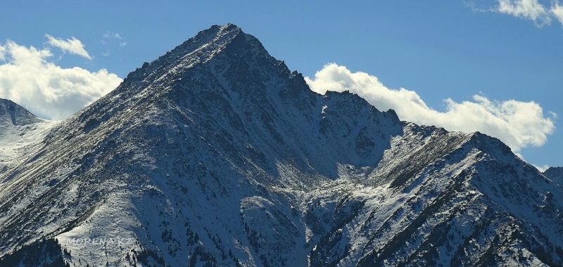 В Алматинской области туристка застряла на высоте 3000 м