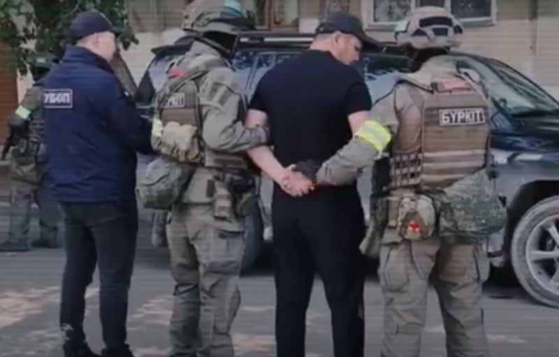 Полиция задержала 20 участников банды, занимавшейся хищениями на предприятиях Караганды