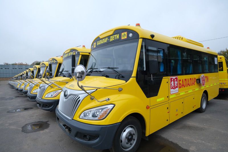 В Алматы запустили ещё 100 школьных автобусов