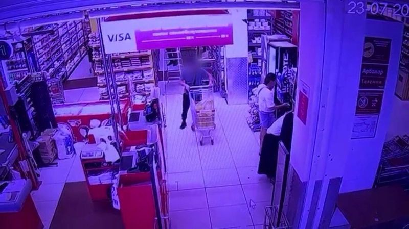 Житель Астаны украл из супермаркета подсолнечное масло на 70 тысяч тенге