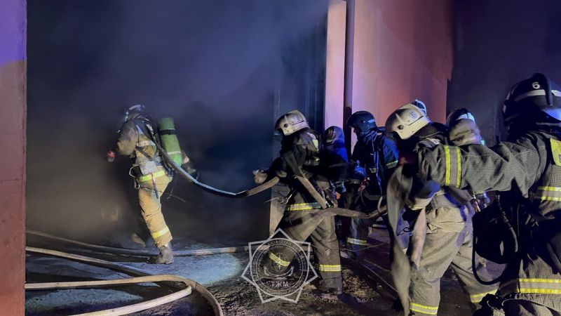 Пять городских автобусов сгорели в автопарке Костаная