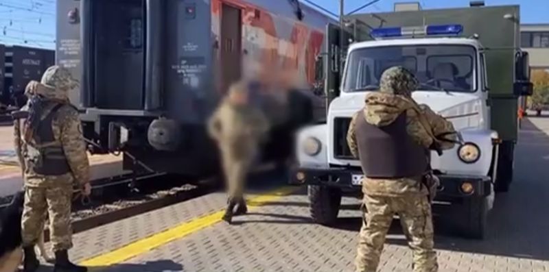 Россия выдала Казахстану подозреваемого в нападении на ресторан в Шахтинске