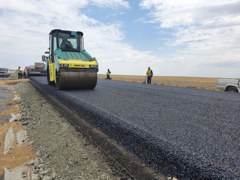 Пошли на рекорд: 12 тысяч км дорог ремонтируют в Казахстане