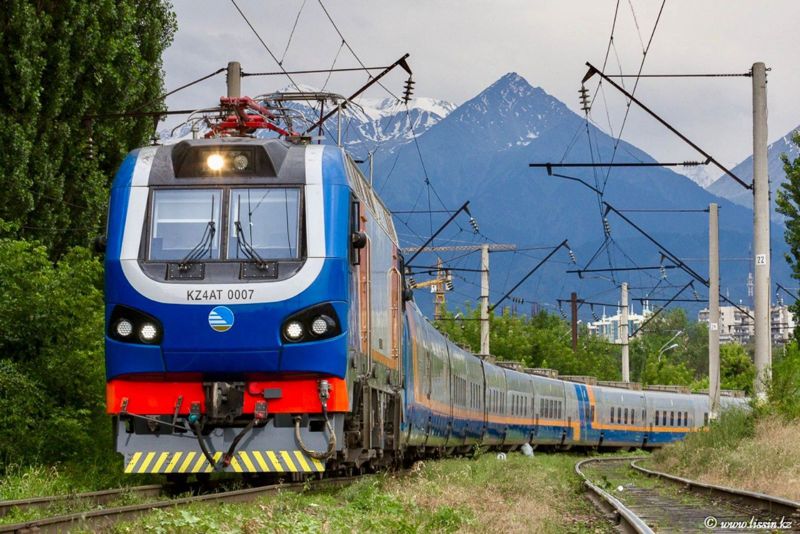 Подорожают ли билеты в праздничные дни, ответил министр транспорта