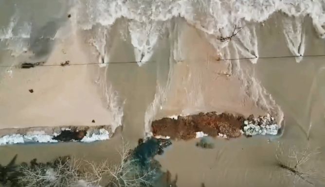 В пригороде Петропавловска затоплено уже свыше 6000 дачных участков -  что происходит в регионе