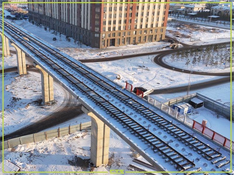 В Астане на LRT уже проложили полкилометра рельсов       