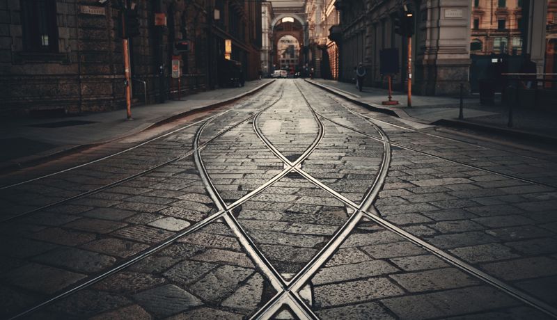 Трамвай столкнулся с автомобилем в Павлодаре