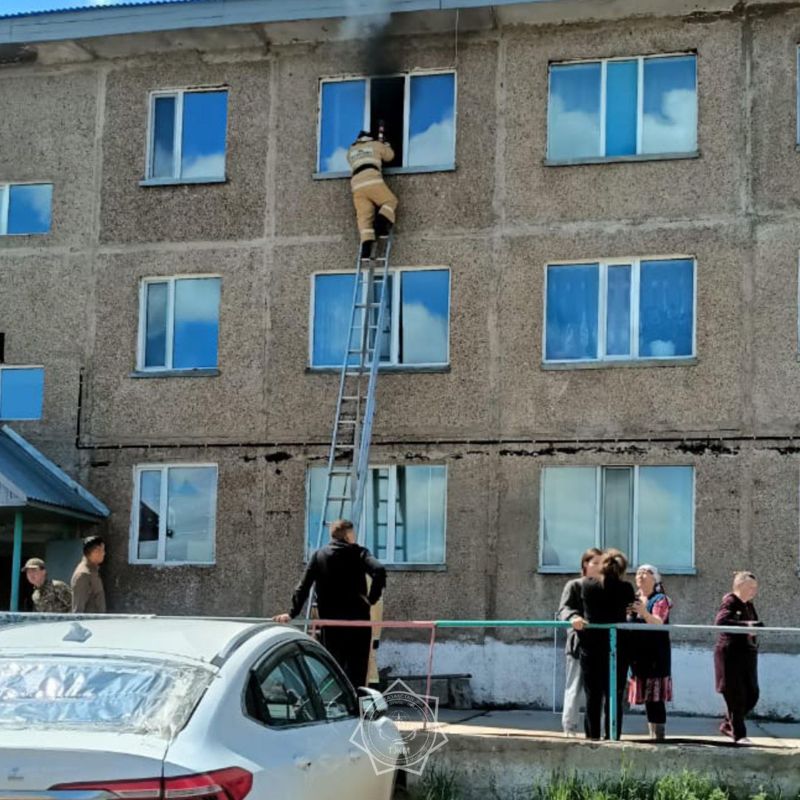 Женщину спасли из пожара в Акмолинской области