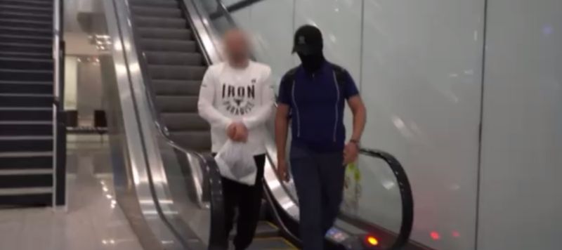 Обещал «Роллс-Ройс»: Из ОАЭ в Казахстан экстрадировали подозреваемого в мошенничестве