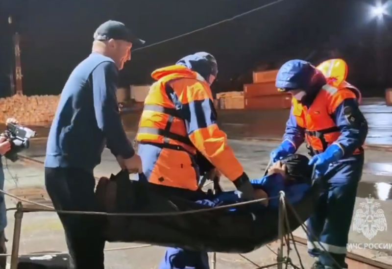 В России мужчина 67 дней дрейфовал в Охотском море