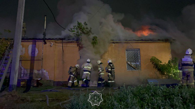 Автомастерская сгорела в Шымкенте