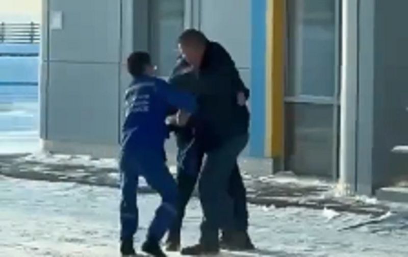 Нападение на водителя Скорой помощи произошло в Щучинске