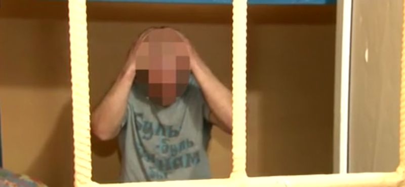 Протащил за волосы по улице: жителя Актаса арестовали за избиение женщины