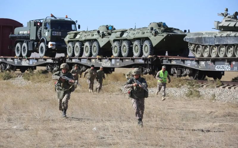 В нескольких регионах Казахстана могут ввести ограничения из-за учений Минобороны