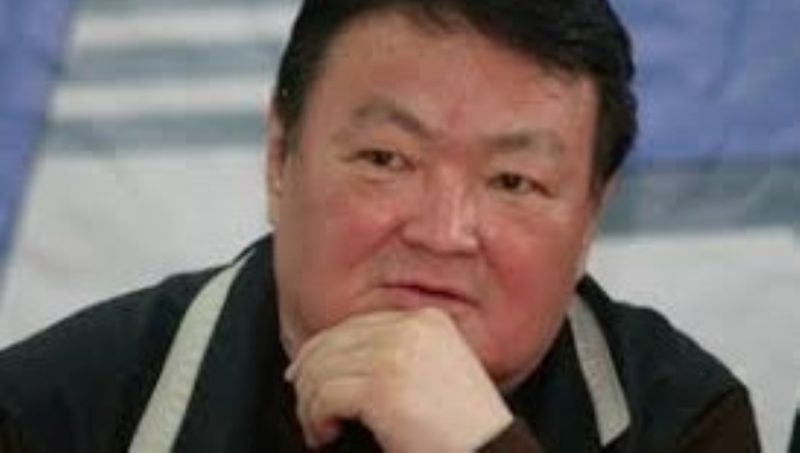 Соратник Назарбаева: Заманбеку Нуркадилову установили мемориальную доску в Алматы