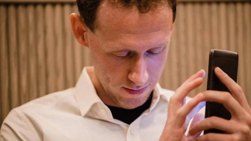 Не могу продиктовать: почему приложения для незрячих до сих пор не "говорят" на казахском