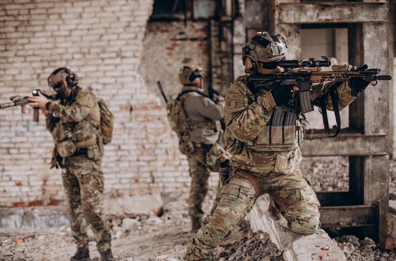 В Астане юрисконсульта банка осудили за срыв специальной операции КНБ