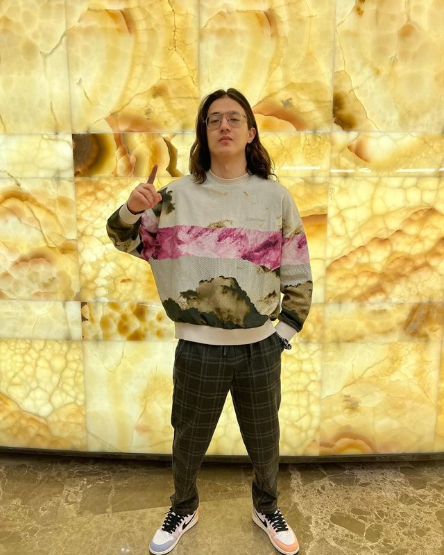 Единственный казахстанский киберспортсмен играет в Dota2 на The International 2024