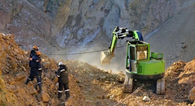 Когда найдут автобус, который провалился на руднике в Павлодарской области