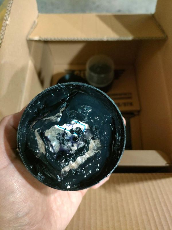 Героин под видом крема для обуви пытались ввезти в Казахстан