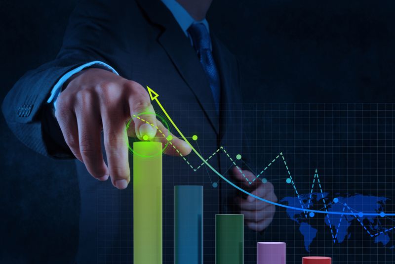 Как грибы после дождя: Перуашев раскритиковал рост бюрократии и раздувание госсектора