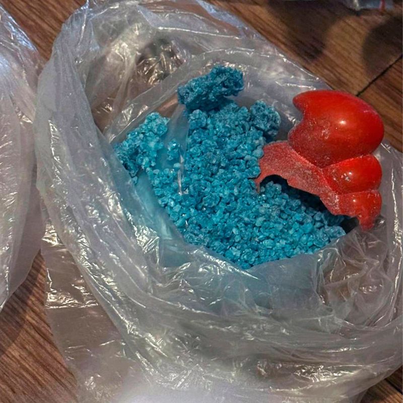 В Жезказгане закладчица попала под следствие и продолжала распространять наркотики