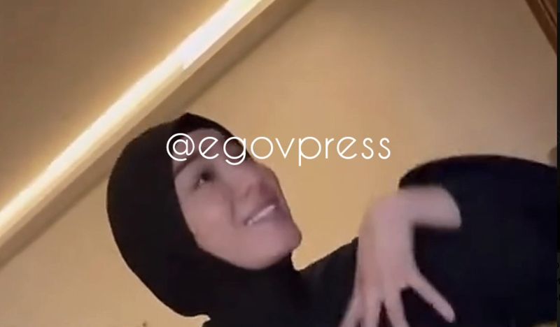 Блогерша выдумала «чудотворные дұға» и начала их продавать: что говорит ДУМК?