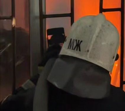 350 квадратных метров сгорело на рынке "Сауран" в Алматы