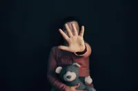 Мужчину приговорили к пожизненному за насилие над 8-летней родственницей в области Абай