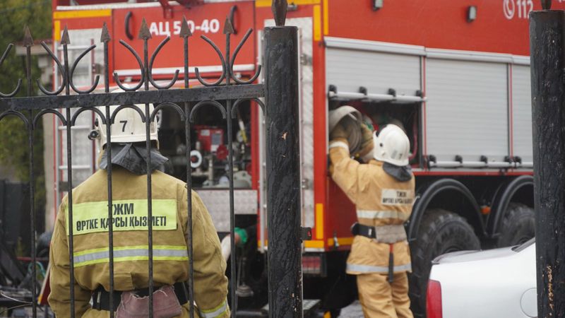 Завод сыновей Нигматуллина загорелся в Таразе