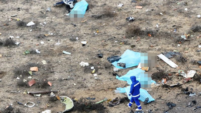 Жители Актау сдают кровь для пострадавших при крушения самолёта