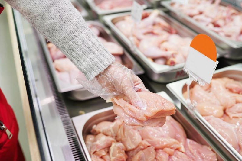 Бактерии в курице не нашли: Минсельхоз ответил на претензии России