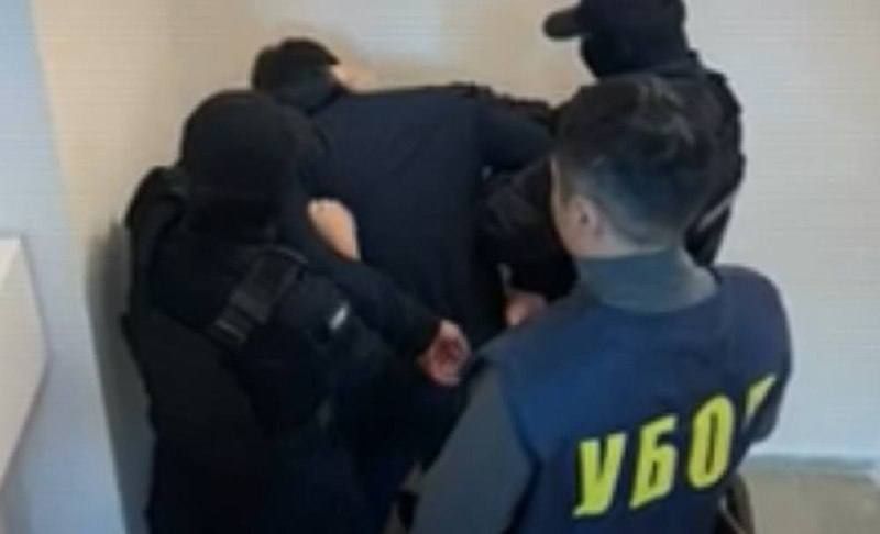 Притоны с проститутками и лже-полицейского обнаружили в Астане