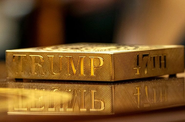 Тысячу "золотых карт" продал за день глава Минторг США