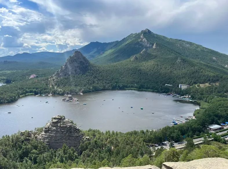 Дышать нечем: в Бурабае опровергли информацию о грязном воздухе на курорте