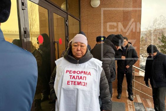 Генпрокурор о матерях погибших солдат: ни один их довод не останется без внимания