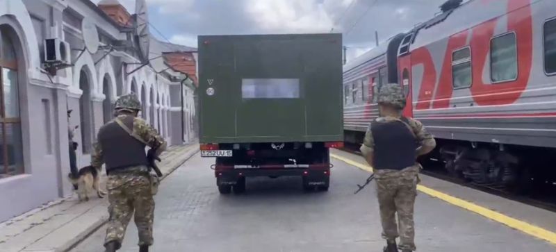 Менеджера банка, растратившую чужие деньги, экстрадировали из России