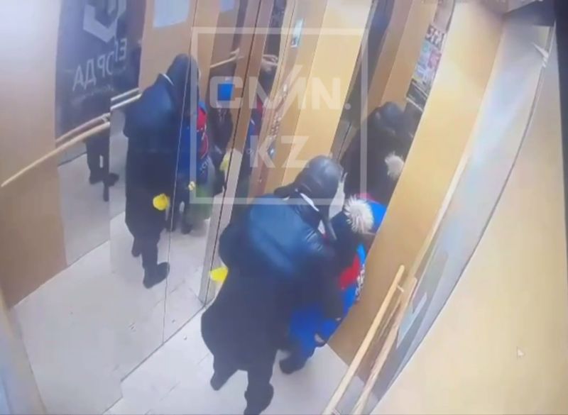 Подросток напал на ребёнка с ножом: в мажилисе заговорили о проблемах психиатрической службы