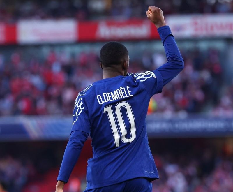 "ПСЖ" одержал выездную победу над "Арсеналом" в первом полуфинале Лиги чемпионов