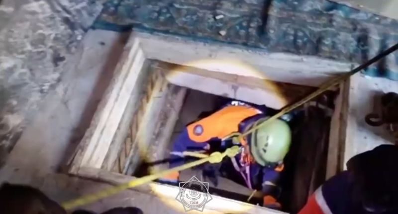 Мужчина провалился в 14-метровый колодец в Талдыкоргане