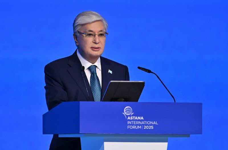 О защите прав казахстанцев, работающих за рубежом, рассказал Токаев главе Агентства ООН по миграции