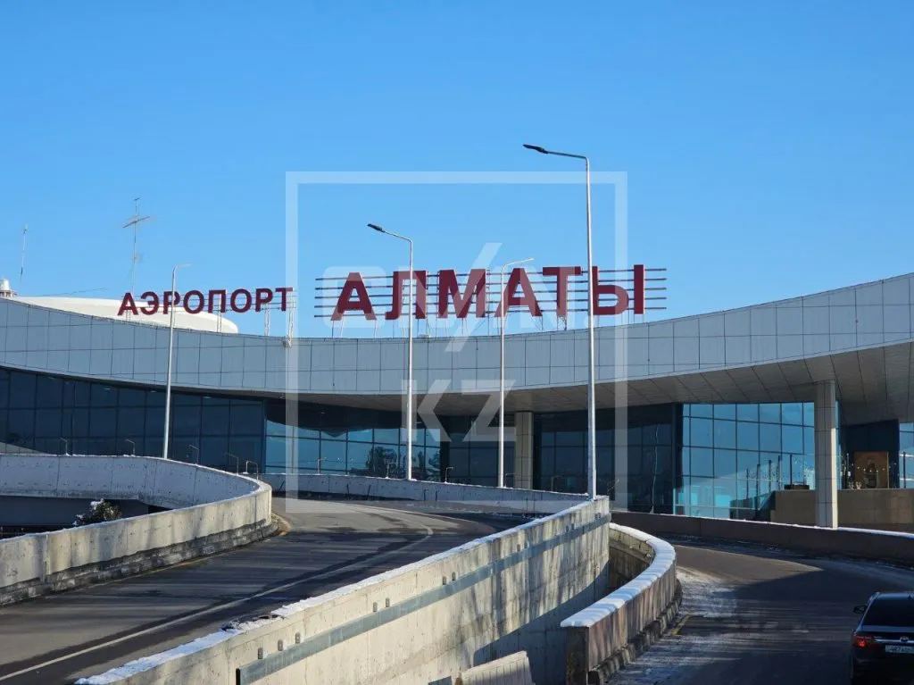 Аэропорт Алматы зима