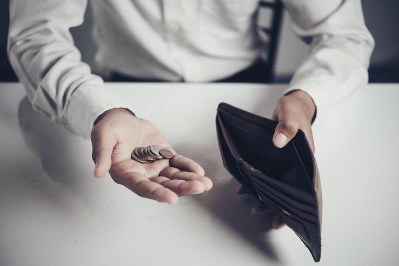 Долговая яма растёт – казахстанцы должны банкам уже 23 трлн тенге