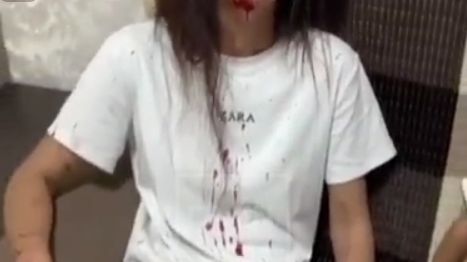 Бывший муж избил женщину перед детьми в Алматы