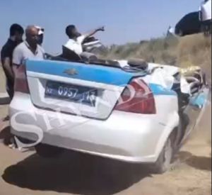 Түркістан облысындағы тас жолда полиция көлігі аударылып құлады