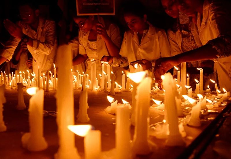 Подростка пять лет насиловали почти 60 одноклассников, соседей и незнакомцев в Индии - CNN