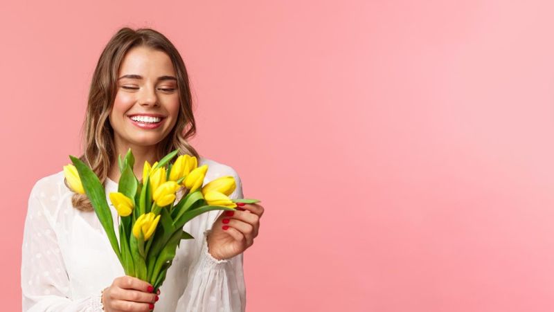 Десятки тысяч астанчанок получат выплаты к 8 Марта