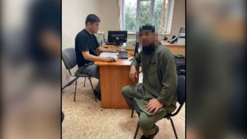 Приставал и предлагал никах на ночь: актюбинка пожаловалась на поведение мужчины в мечети