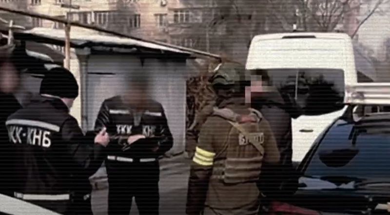 Подозреваемых в пропаганде терроризма задержали на юге Казахстана