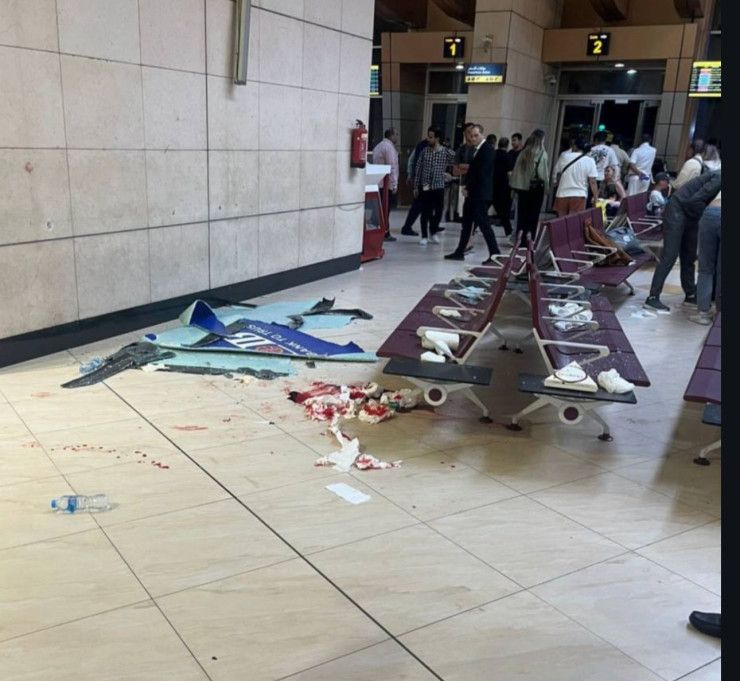 Шокирующие подробности рассказали очевидцы трагедии в аэропорту Египта